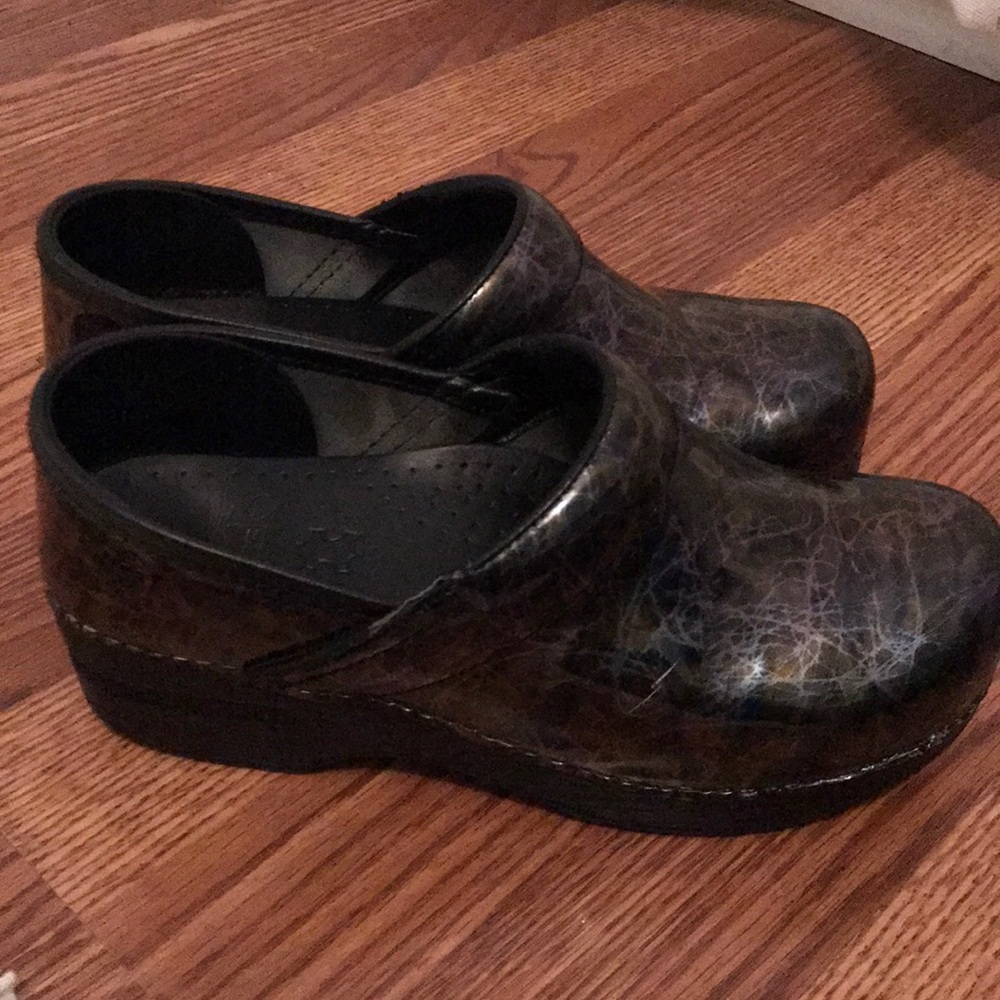 Dansko Shoes 👞